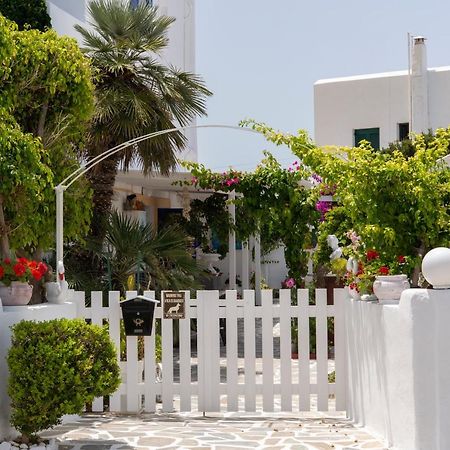 Ricos Two Bedroom House - Naoussa Paros 외부 사진