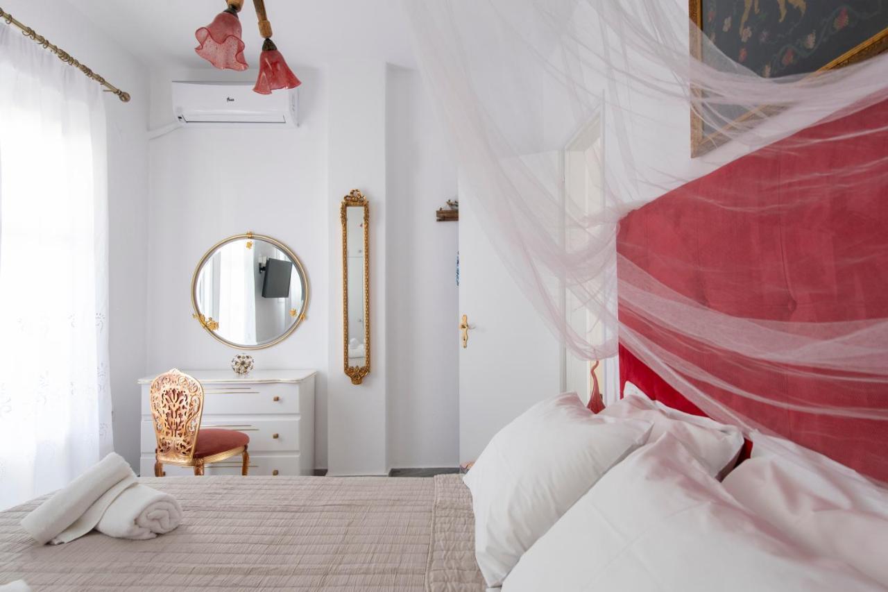 Ricos Two Bedroom House - Naoussa Paros 외부 사진